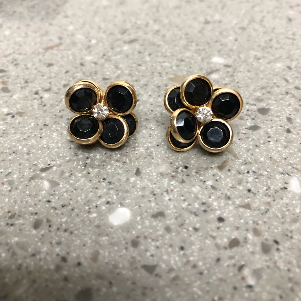 Vintage Jet Glass Flower Earrings